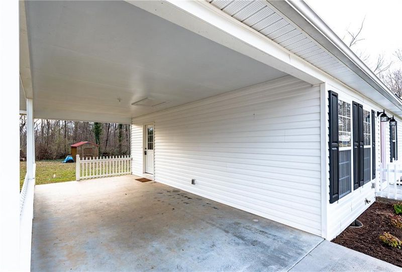 2003 Echo Dr, Newton, NC 28658