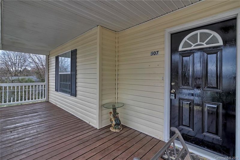 507 W Norment Ave, Gastonia, NC 28052
