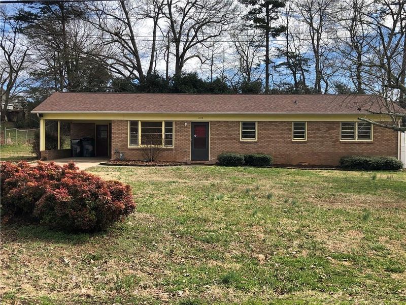 1778 26th St NE, Hickory, NC 28601