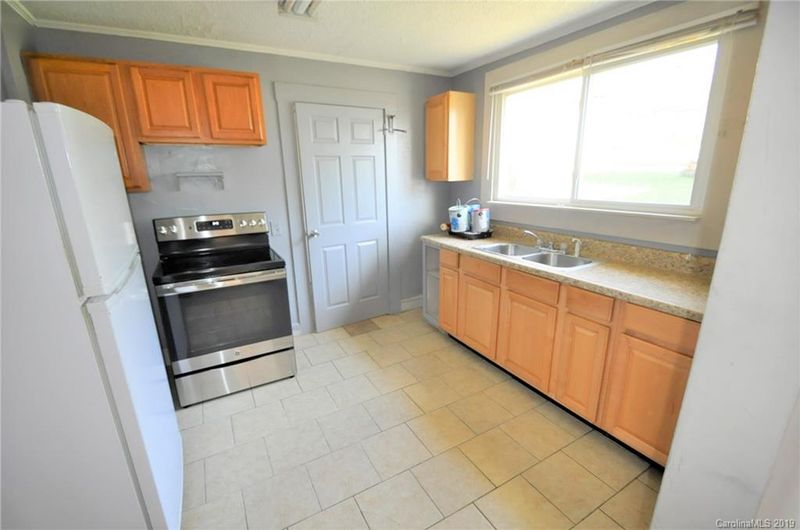 308 Sycamore Ave, Concord, NC 28025