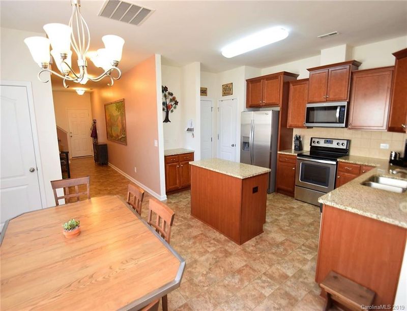 2008 Blue Iris Dr #154, Matthews, NC 28104