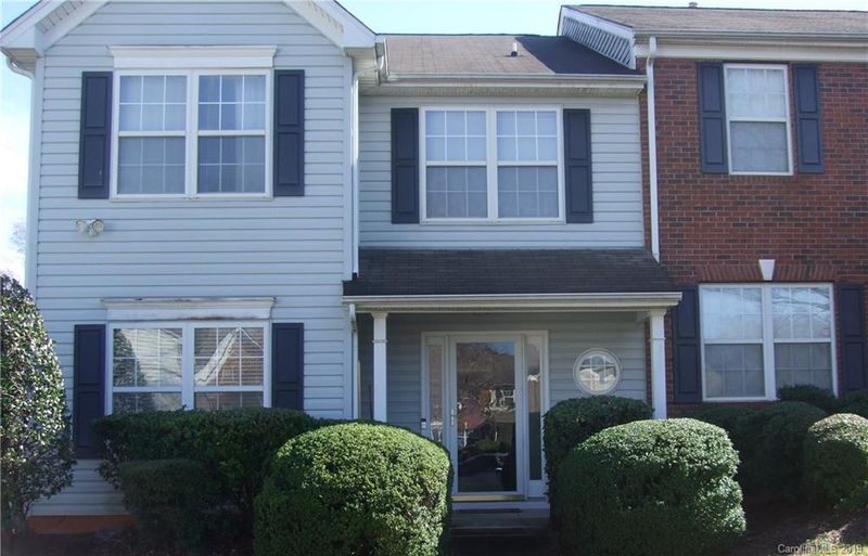 5366 Glenlea Walk Ln, Charlotte, NC 28216