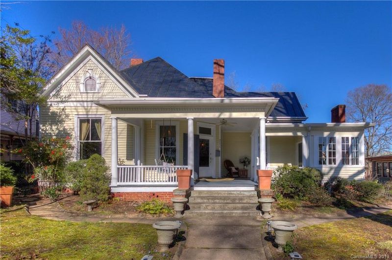 220 Union St N, Concord, NC 28025