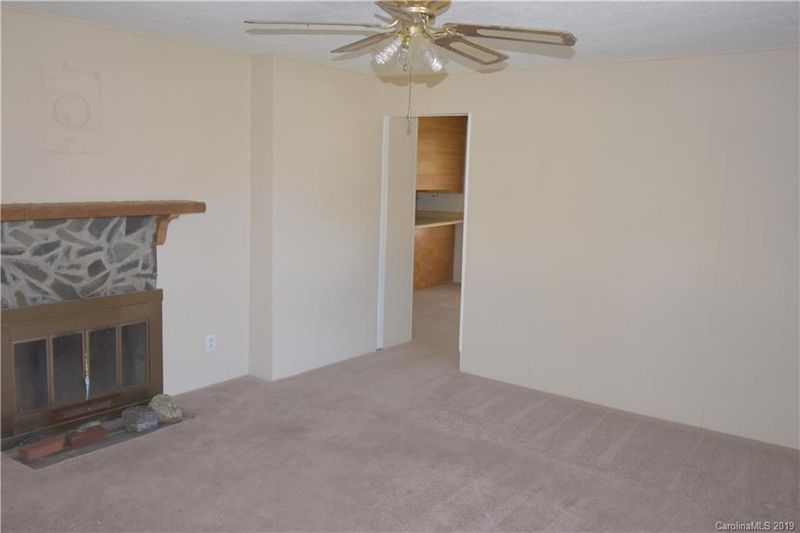 321 S Myrtle School Rd, Gastonia, NC 28052