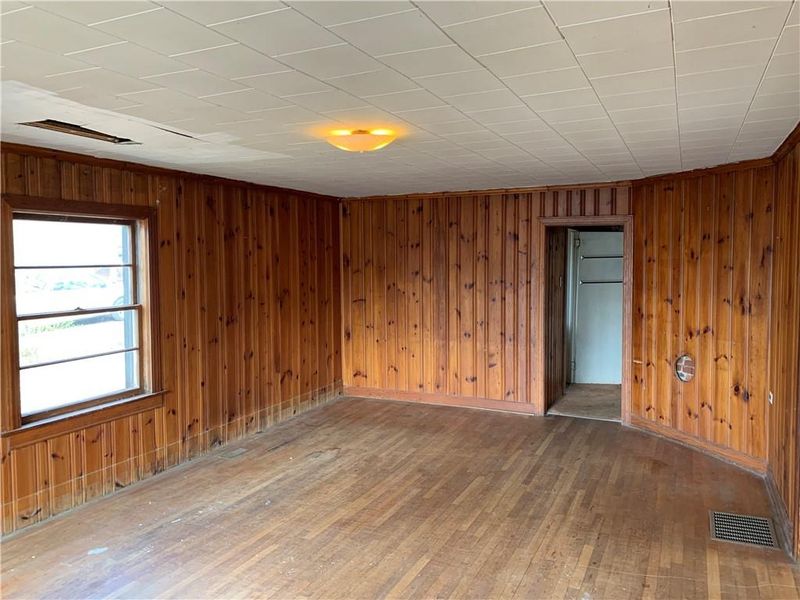 1673 C Ave SE, Hickory, NC 28602