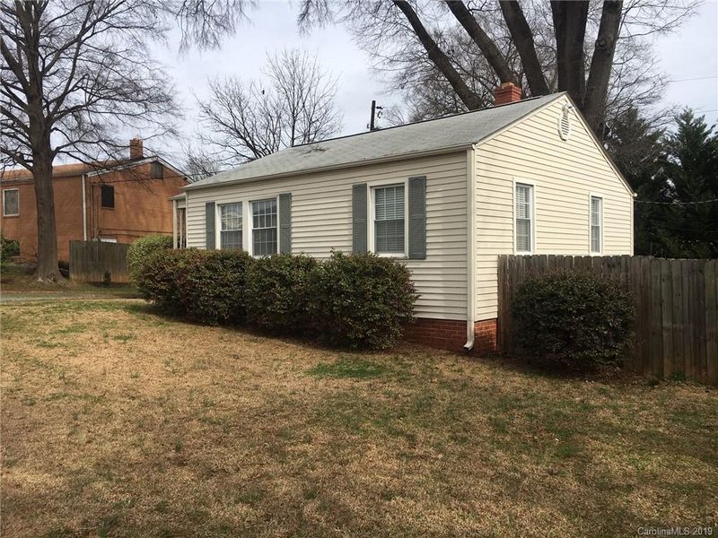 315 Greystone Rd, Charlotte, NC 28209