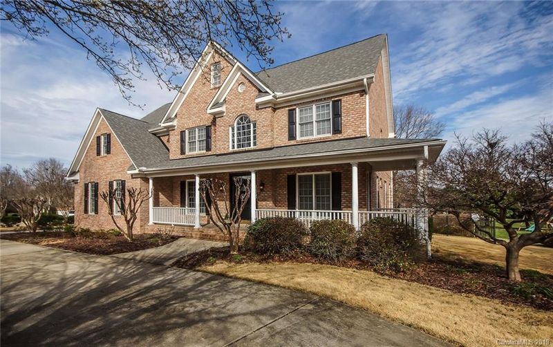 928 Tartan Ln, Concord, NC 28027