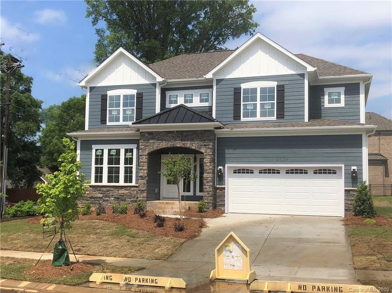2638 Rea Pond Ct, Charlotte, NC 28226
