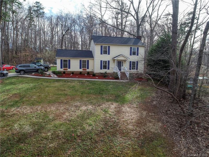 143 Buena Vale Dr, Gastonia, NC 28056