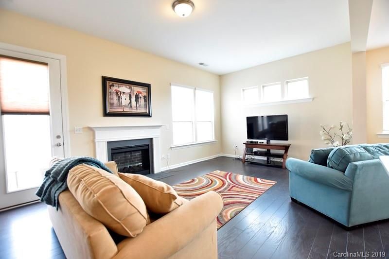 1102 Roderick Dr, Fort Mill, SC 29708