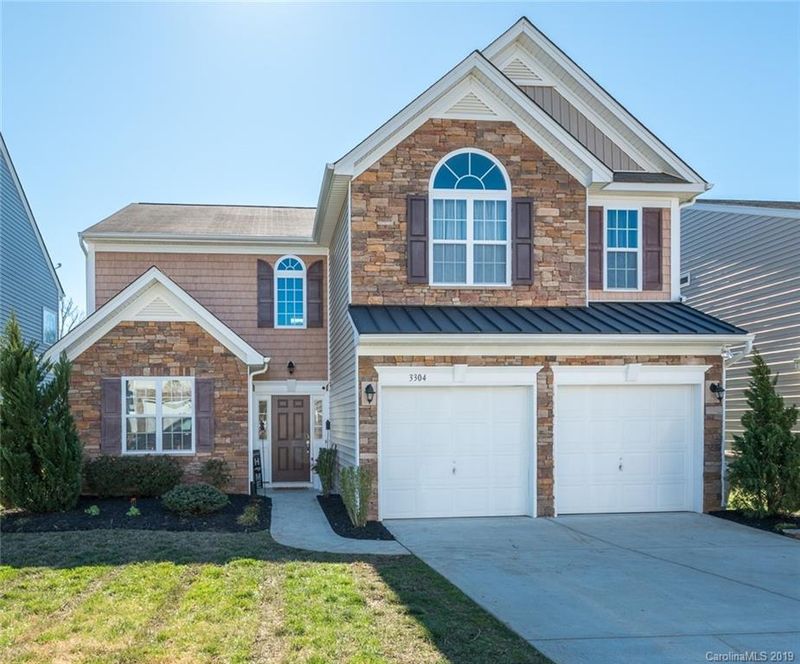 3304 Streamside Dr, Davidson, NC 28036