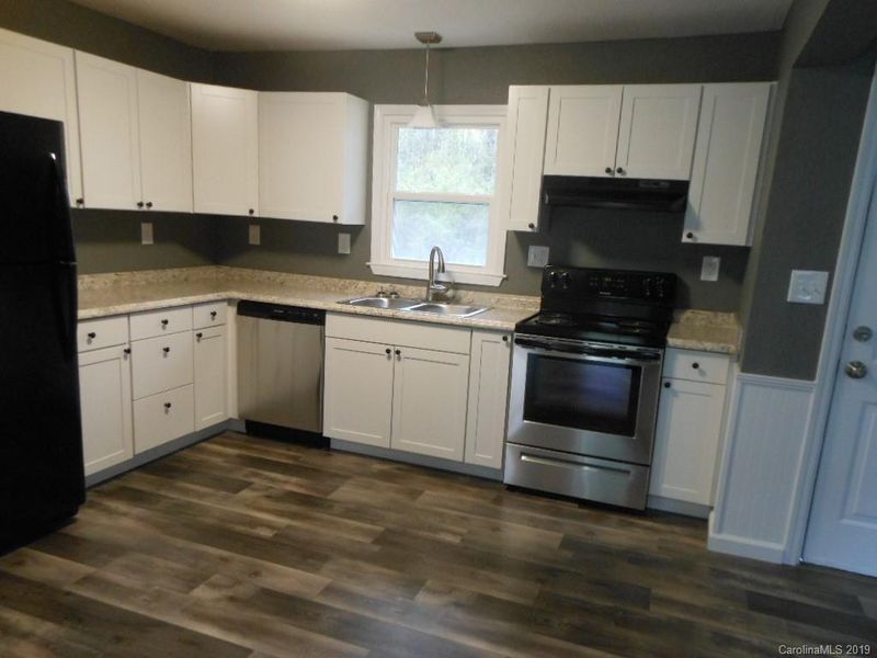 425 Isom St, Lancaster, SC 29720