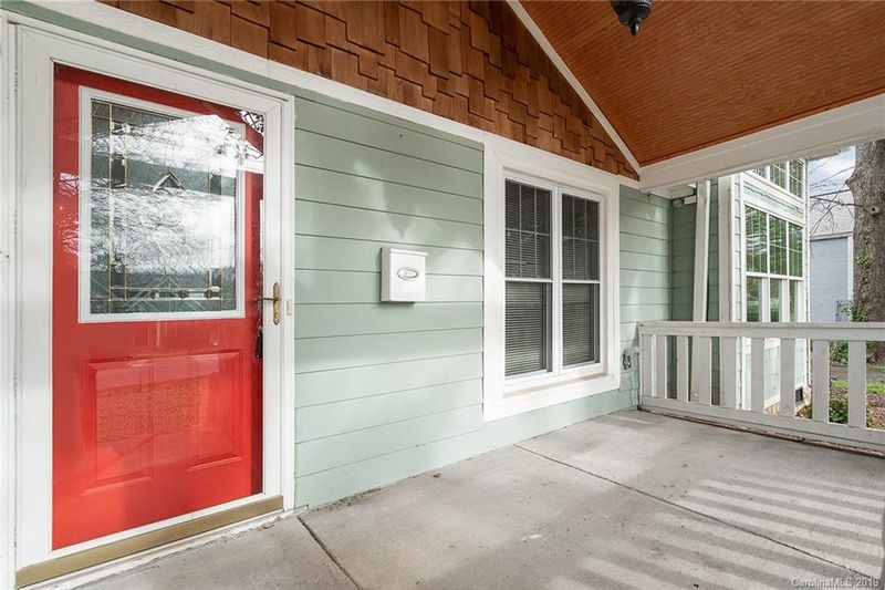 2820 Clemson Ave, Charlotte, NC 28205