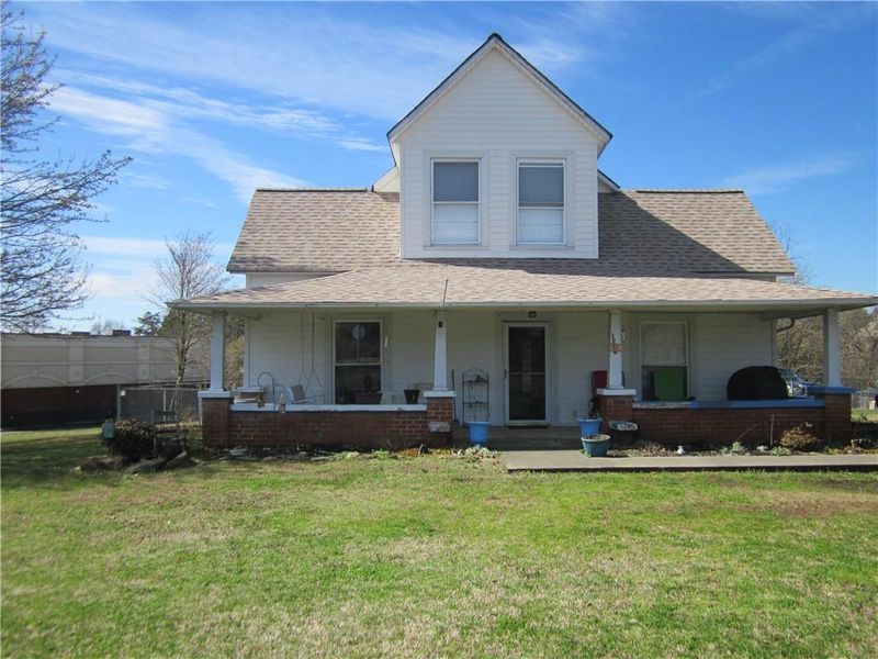 1200 33rd St SW #4, Hickory, NC 28602