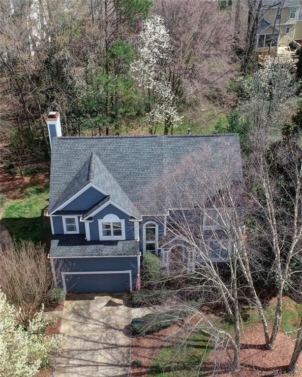 4900 Benthaven Ln, Charlotte, NC 28269