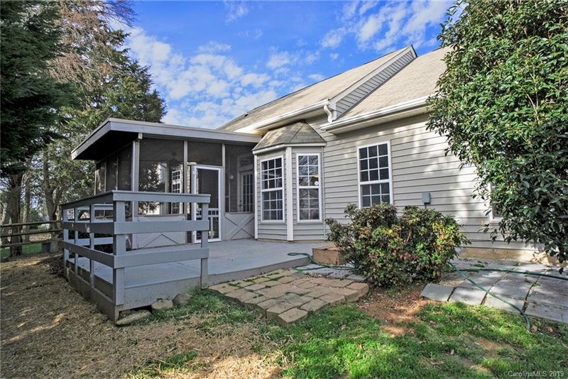 11830 Creek Turn Dr, Charlotte, NC 28278