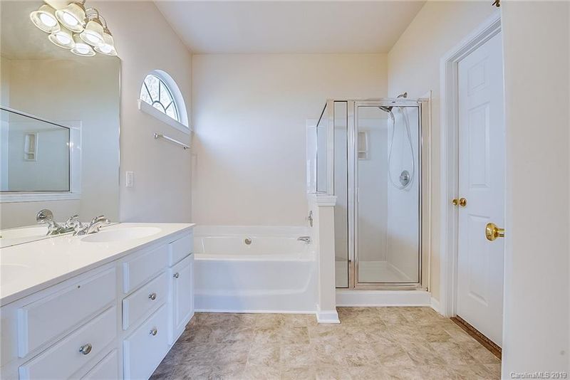 4401 Sugar Maple Ln, Harrisburg, NC 28075