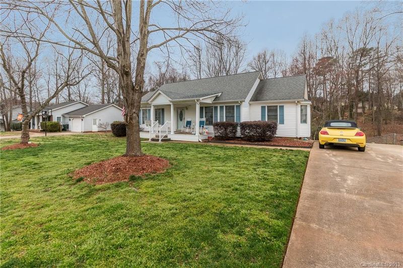 1525 Pine Creek Rd, Gastonia, NC 28056