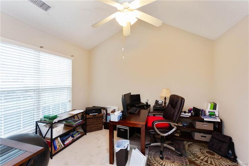 7142 Cobden Ln, Charlotte, NC 28216