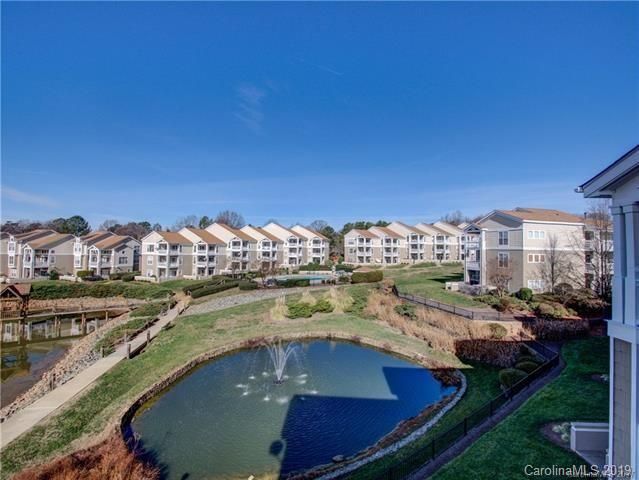 1142 Torrence Cir #84, Davidson, NC 28036
