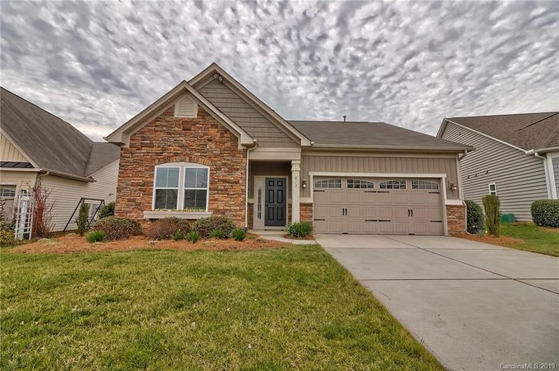 573 Harrison Dr NW, Concord, NC 28027