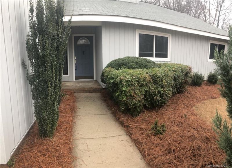 9532 Fairway Ridge Rd #2, Charlotte, NC 28277