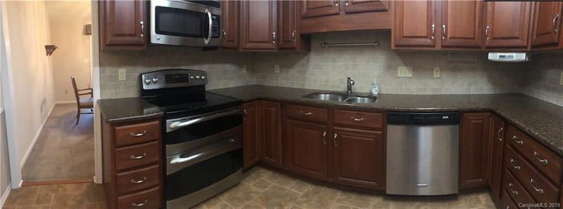 9532 Fairway Ridge Rd #2, Charlotte, NC 28277