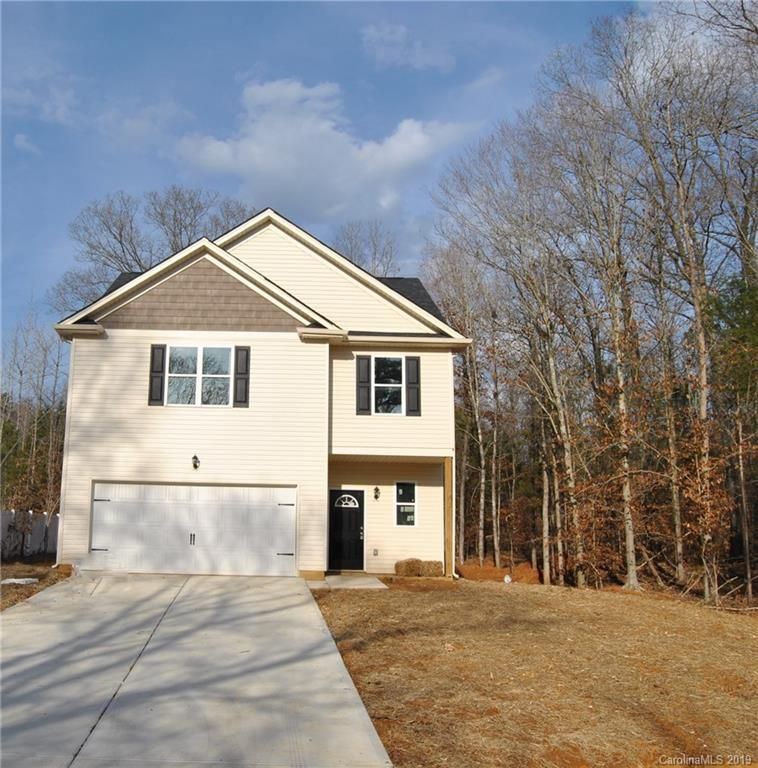 13408 Main Dr, Charlotte, NC 28262