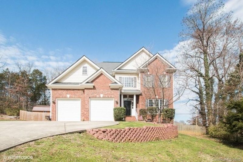 1221 Hardwicke Pl, Concord, NC 28027