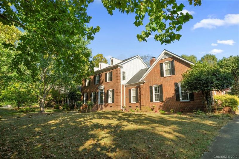 9924 Park Walk E, Charlotte, NC 28269