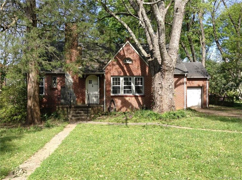 2017 Mandarin Blvd #L4, Charlotte, NC 28205