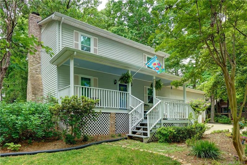 19900 Schooner Dr, Cornelius, NC 28031