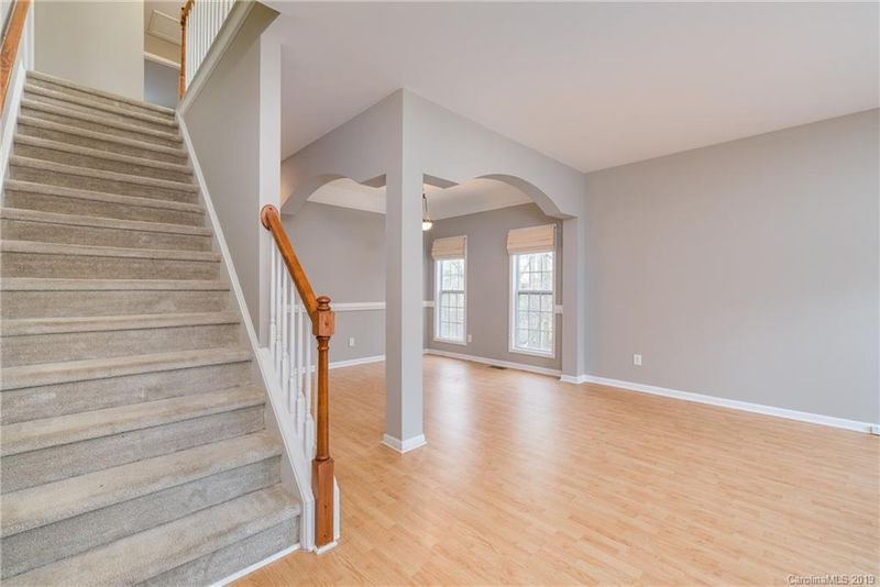 3017 Glen Summit Dr, Charlotte, NC 28270