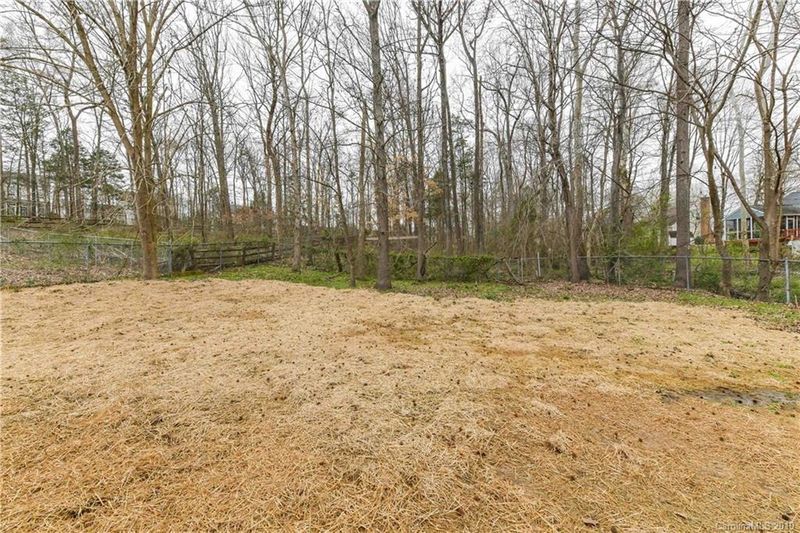 2017 Killarney Pl, Charlotte, NC 28262