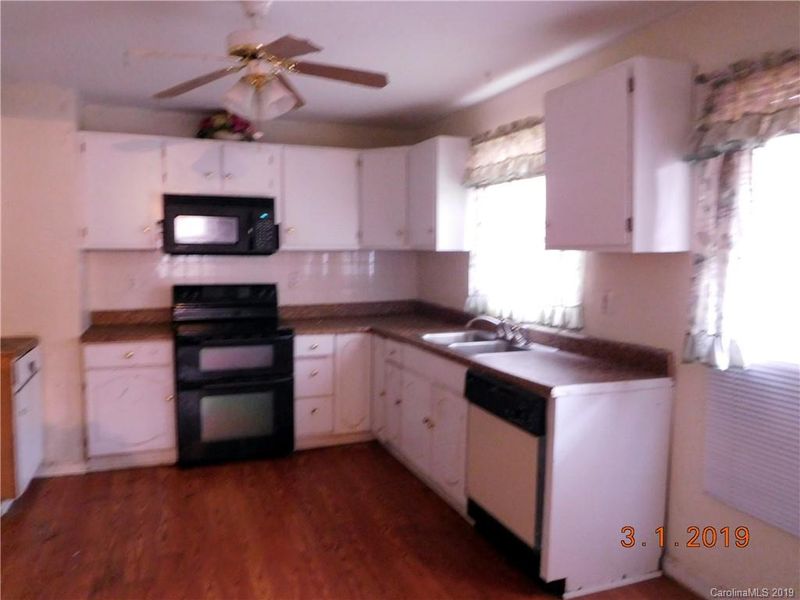 2004 Genesis Park Pl, Charlotte, NC 28206