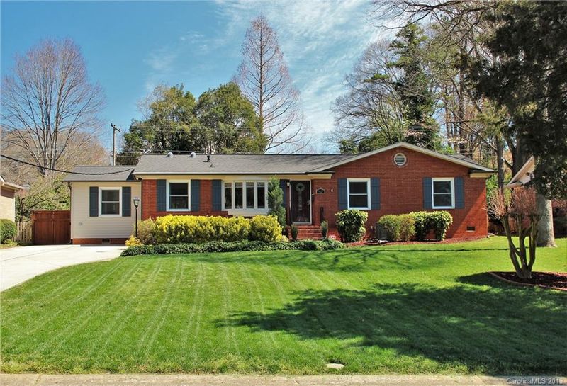 5425 Chedworth Dr, Charlotte, NC 28210