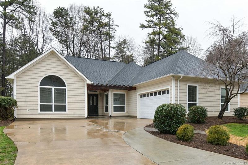 9131 Brightleaf Pl, Charlotte, NC 28269