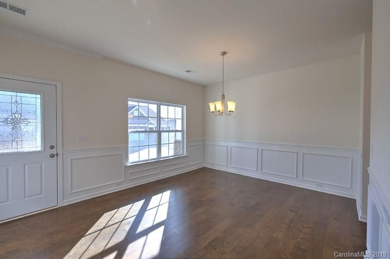 153 Kingsway Dr #88, Mooresville, NC 28115