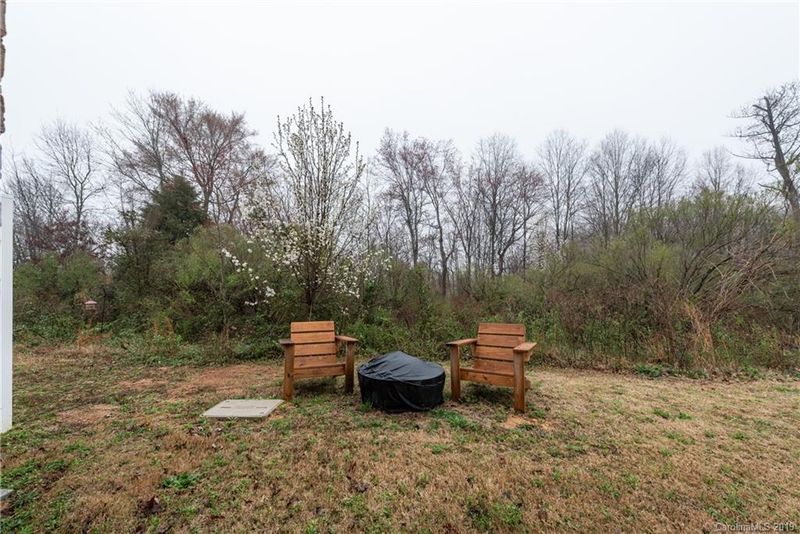 1018 Tj Dr, Monroe, NC 28112