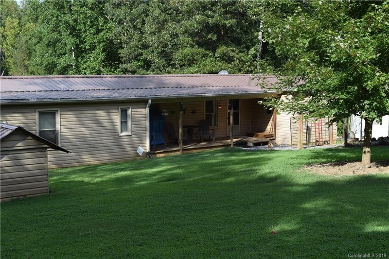 1131 Jessie Ln, Edgemoor, SC 29714