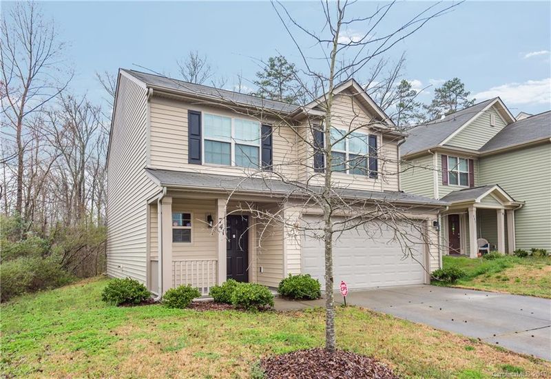 741 Rook Rd, Charlotte, NC 28216