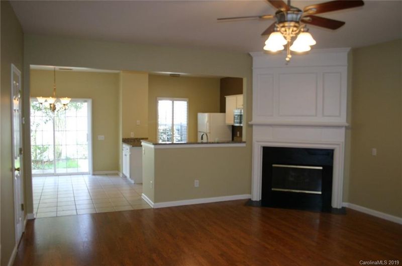 6979 Rothchild Dr, Charlotte, NC 28270