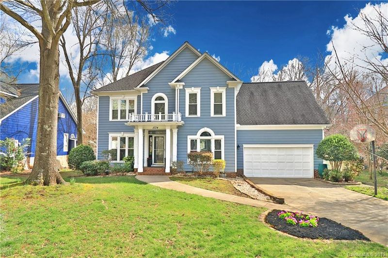 1034 Worcaster Pl, Charlotte, NC 28211