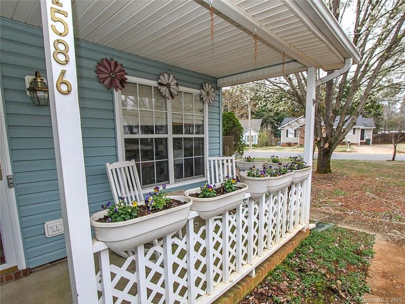 1586 Forest Glen Dr, Rock Hill, SC 29732