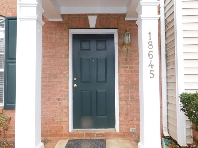 18645 Oakhurst Blvd, Cornelius, NC 28031