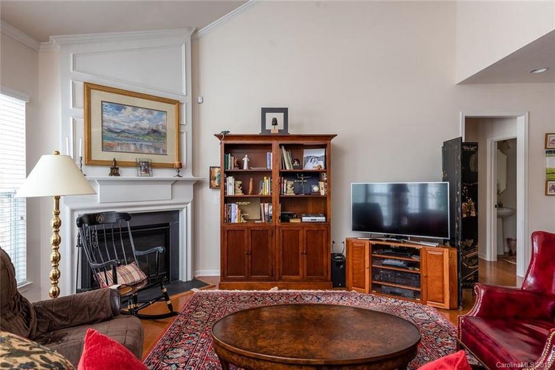 10211 Blairbeth St, Charlotte, NC 28277