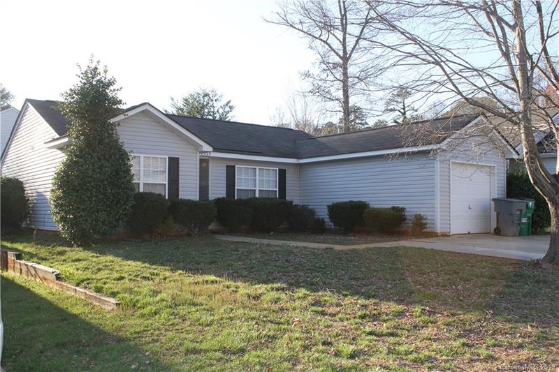 2335 Eargle Rd, Charlotte, NC 28269