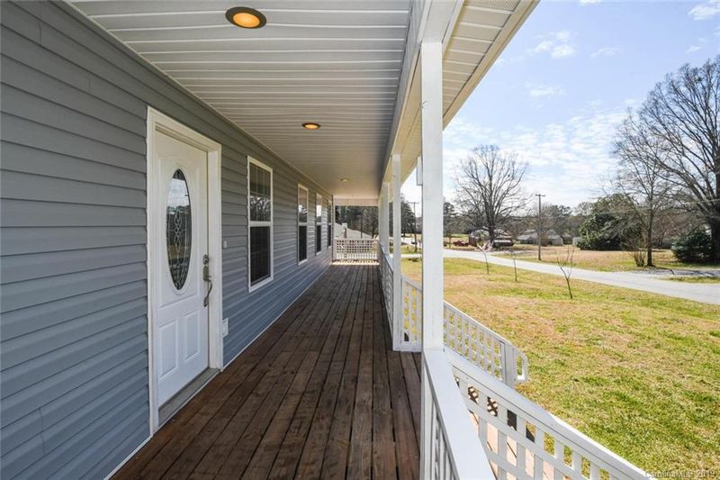 202 Cantrell Ave, Fort Mill, SC 29715