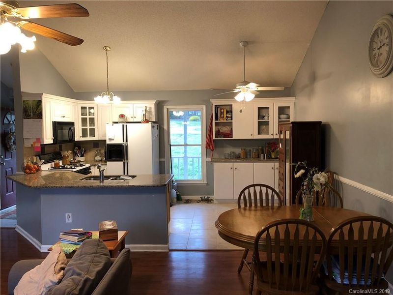 1554 Sumner Dr, Rock Hill, SC 29732