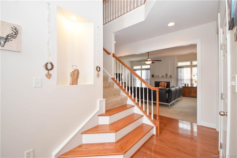 6904 Augustine Way, Charlotte, NC 28270